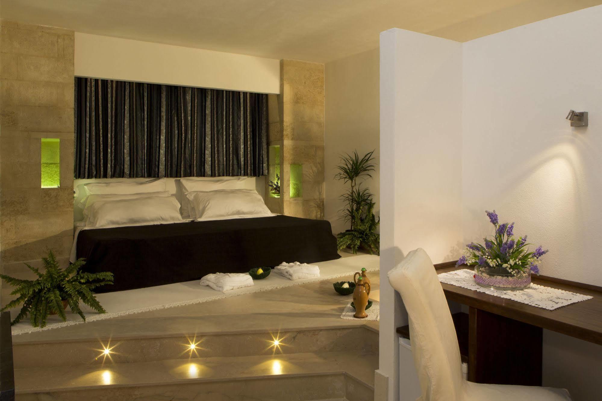 Masseria Quadrelli Bed and Breakfast Sanarica Eksteriør billede